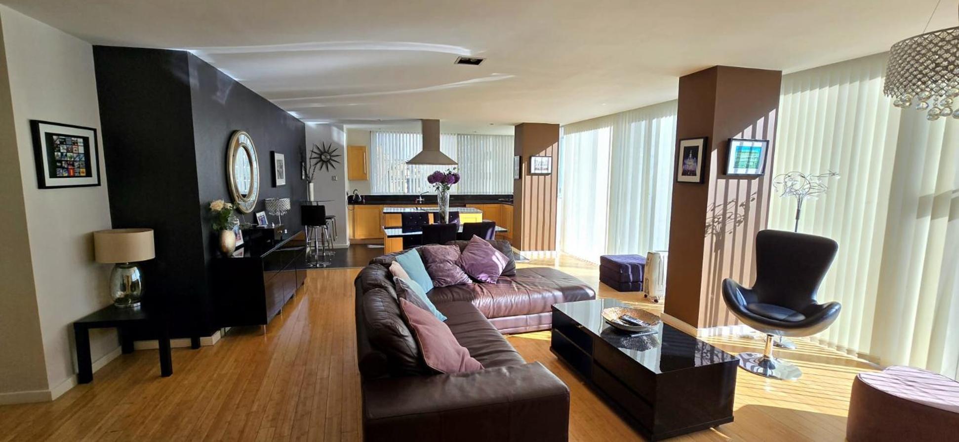 Luxury Apartment Best Location In Liverpool City Center Экстерьер фото